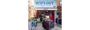 Wipeout T-Shirt Jeans