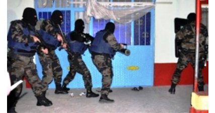 Polis’ten Pursaklar’a Operasyon