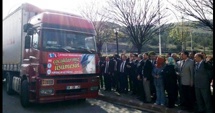 PUSİAD ın Yardımları Yola Çıktı